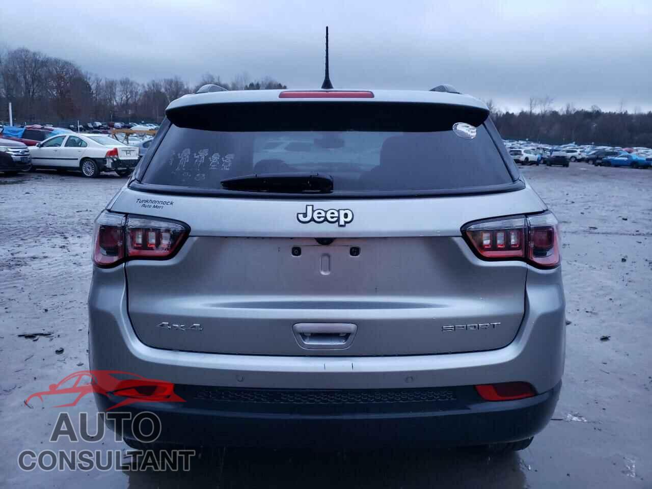 JEEP COMPASS 2017 - 3C4NJDAB7HT656057