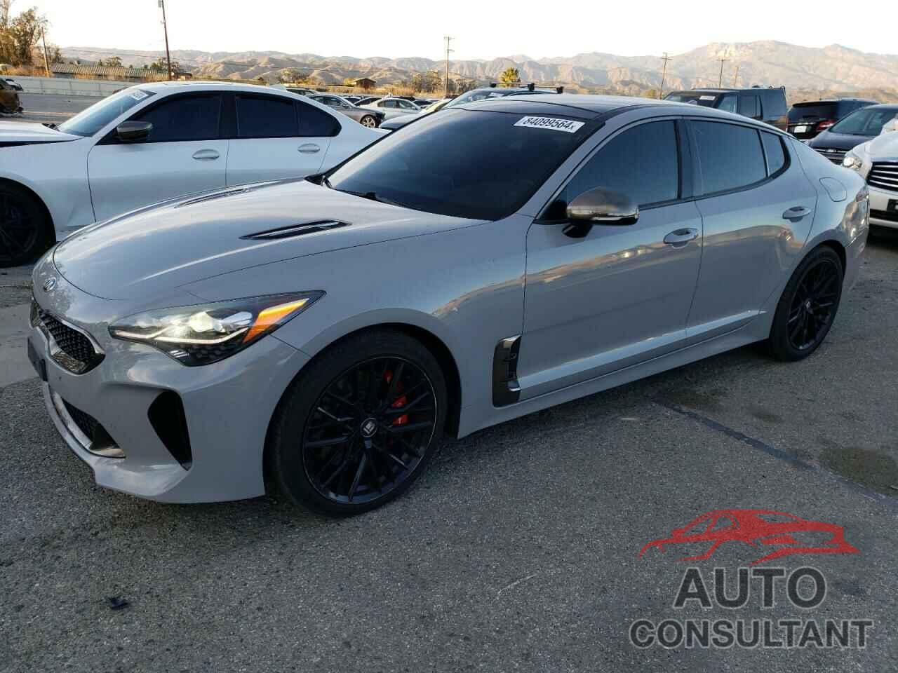 KIA STINGER 2018 - KNAE45LC7J6039953