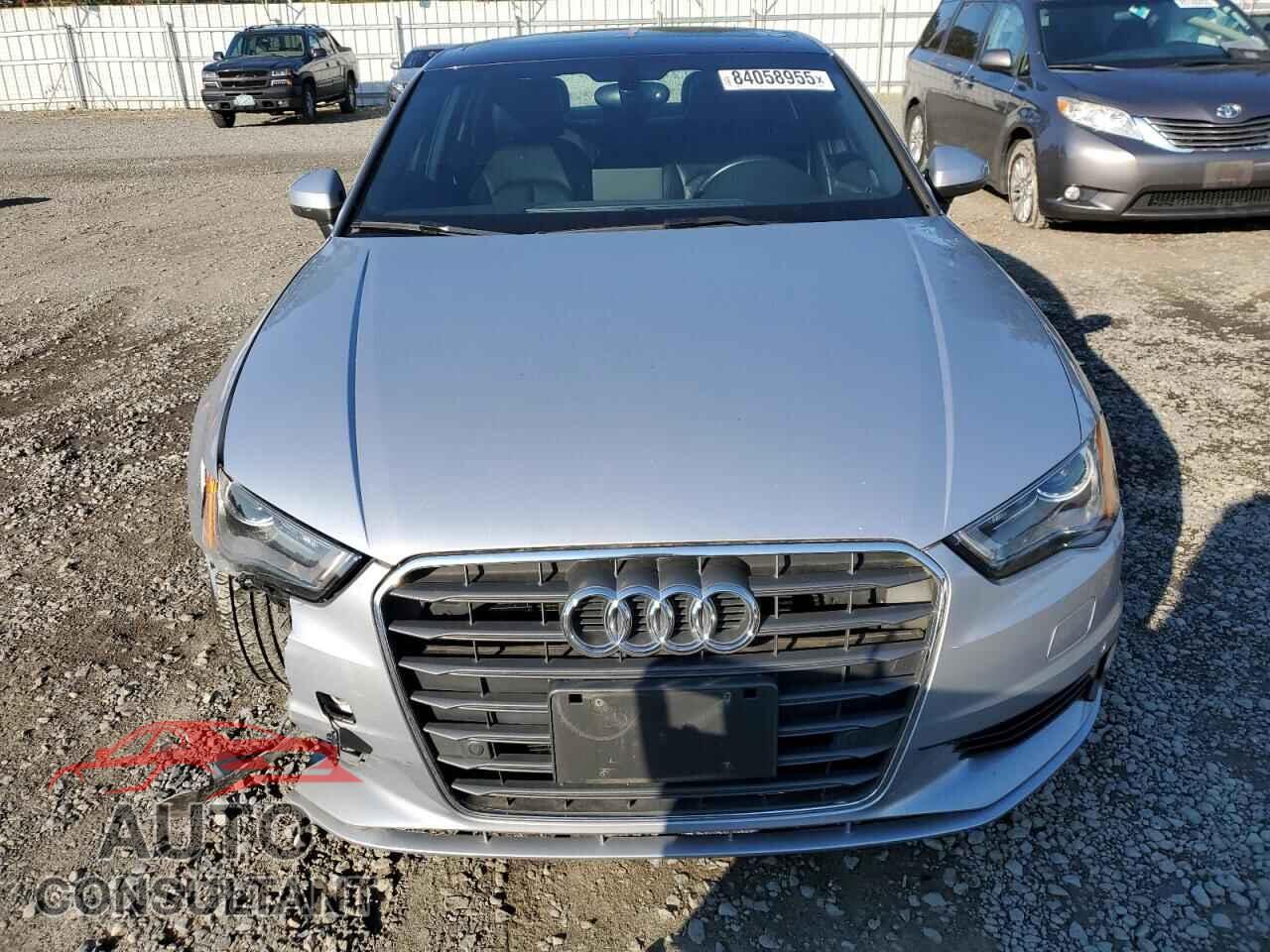 AUDI A3 2015 - WAUCCGFF8F1090944