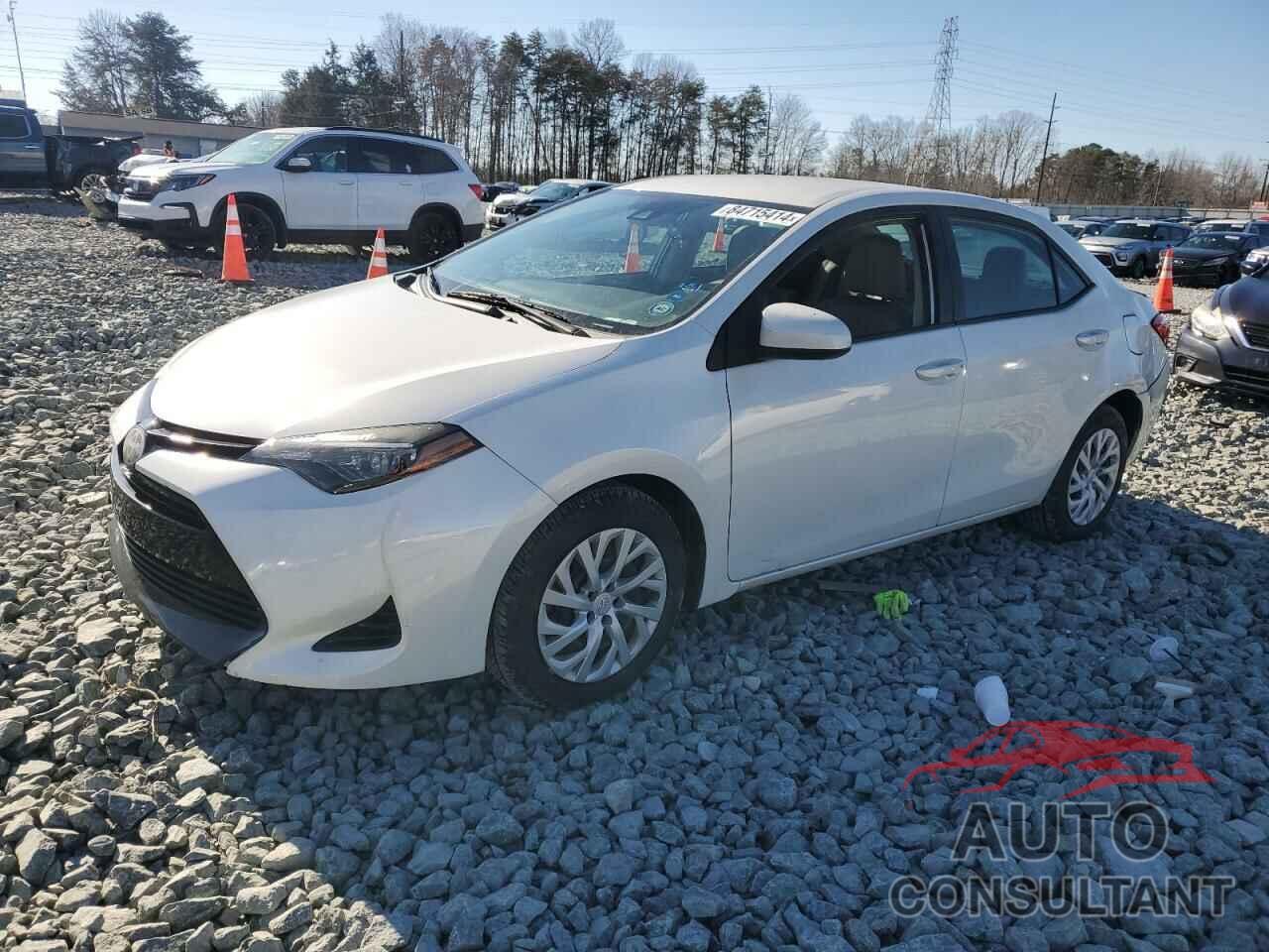 TOYOTA COROLLA 2018 - 5YFBURHE7JP785951