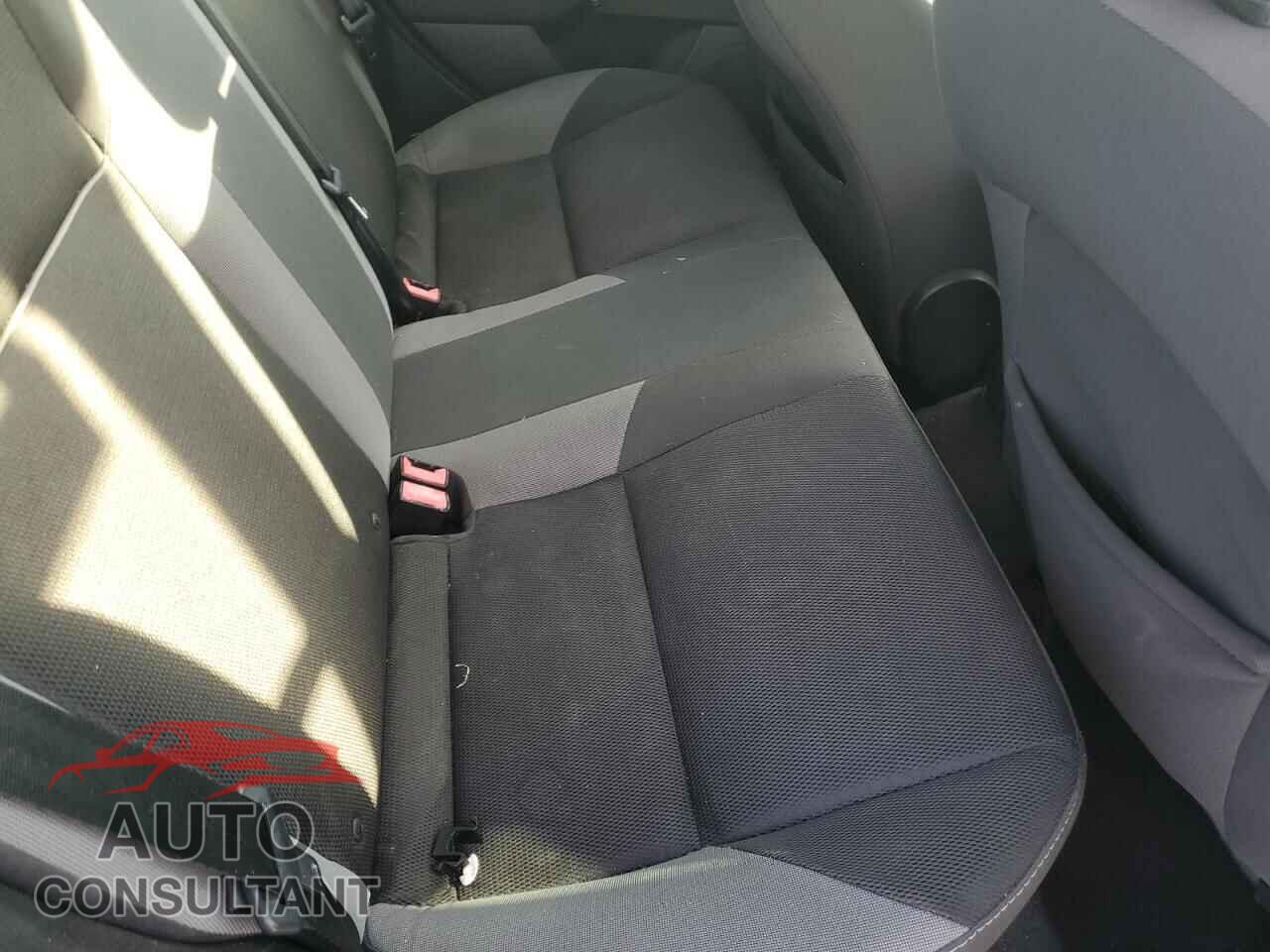 FORD FOCUS 2014 - 1FADP3F22EL417798