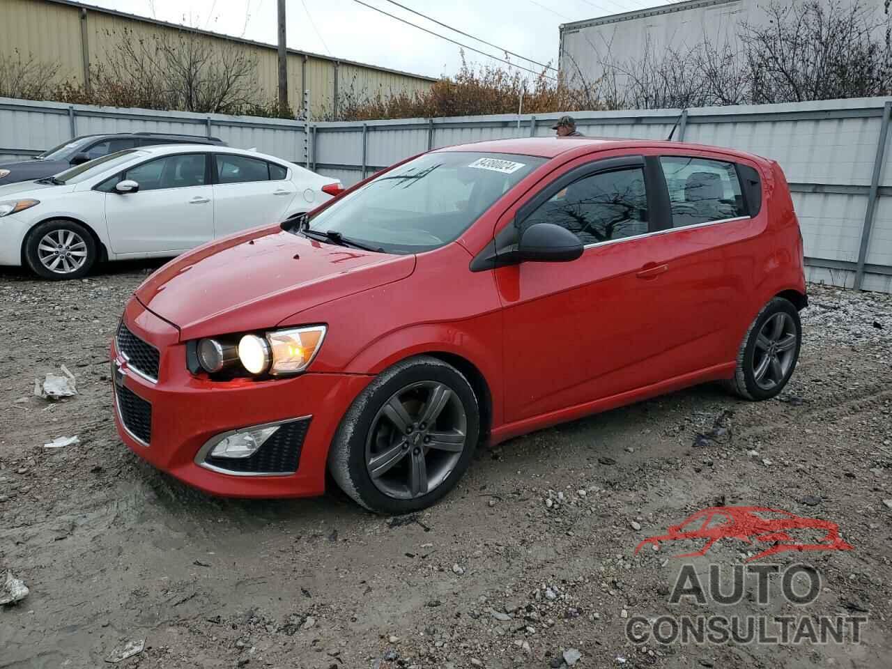 CHEVROLET SONIC 2013 - 1G1JG6SB4D4114205