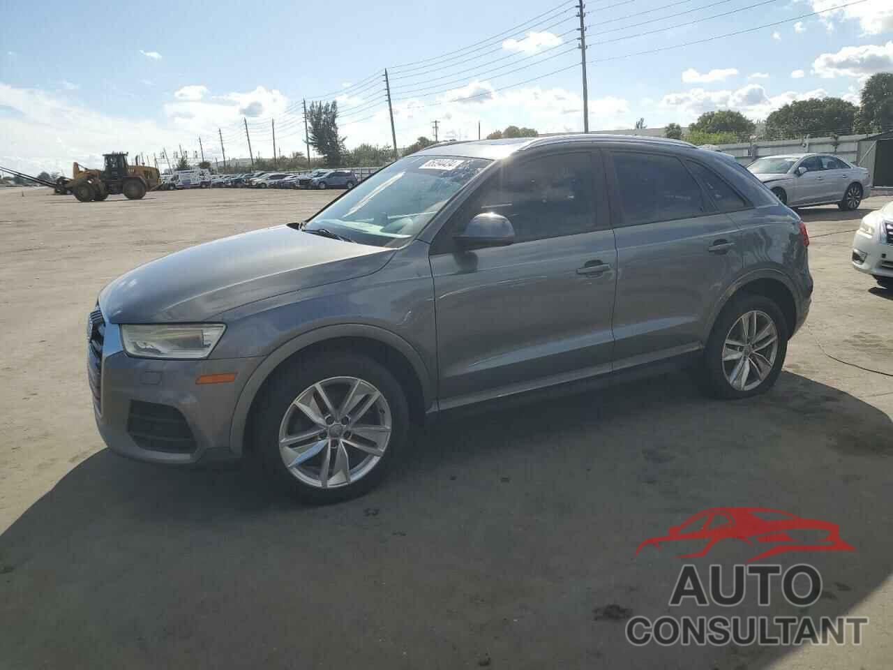 AUDI Q3 2017 - WA1BCCFS5HR005531