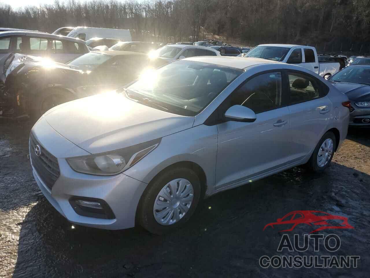 HYUNDAI ACCENT 2018 - 3KPC24A31JE015459