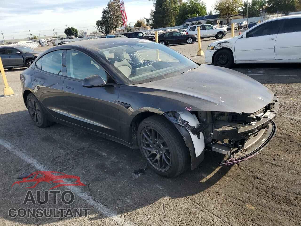 TESLA MODEL 3 2024 - 5YJ3E1EA8RF744353