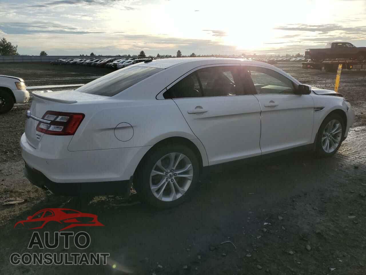 FORD TAURUS 2013 - 1FAHP2H85DG221276