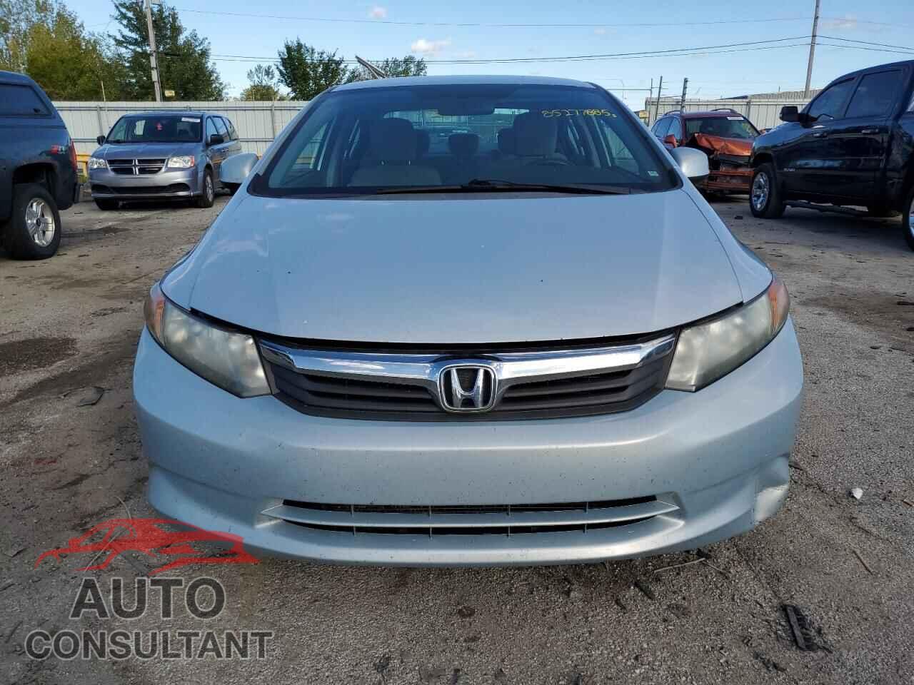 HONDA CIVIC 2012 - 2HGFB2F55CH595366