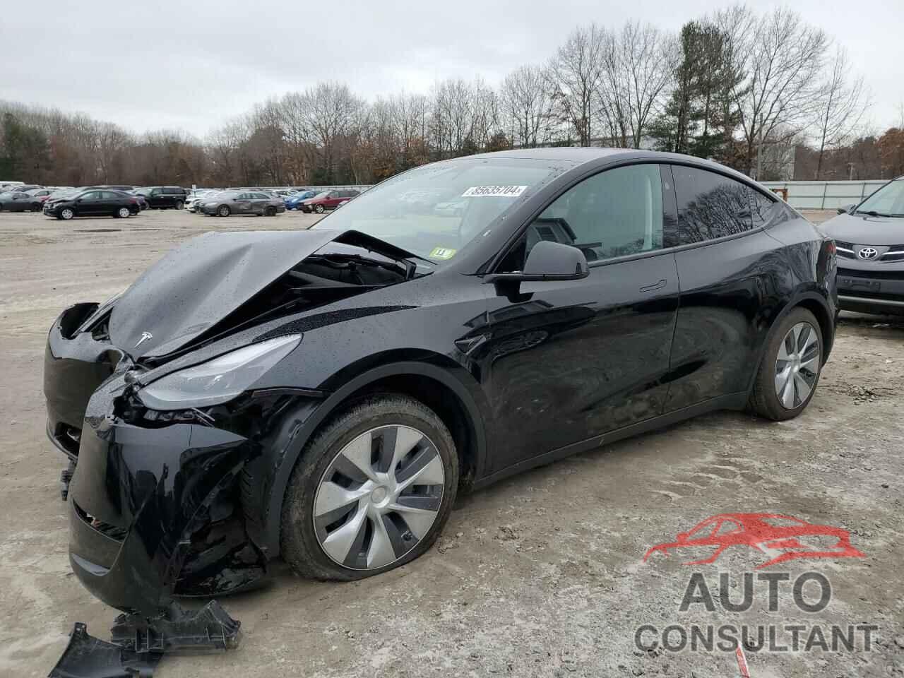 TESLA MODEL Y 2023 - 7SAYGAEE2PF922650