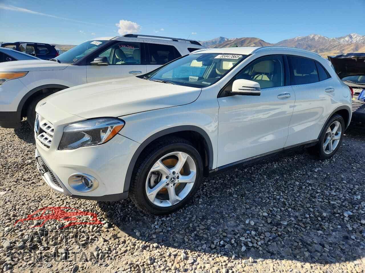 MERCEDES-BENZ GLA-CLASS 2018 - WDCTG4GB2JJ405015