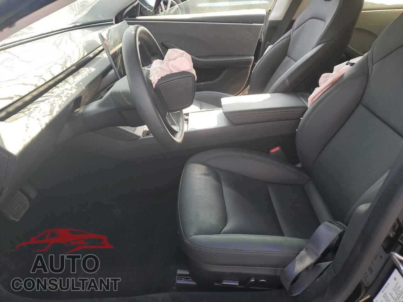 TESLA MODEL 3 2024 - 5YJ3E1EA9RF765874