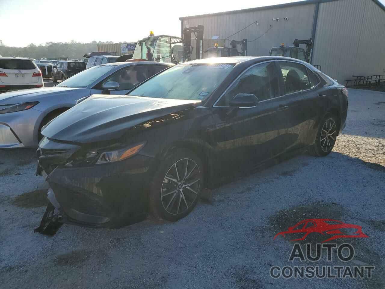 TOYOTA CAMRY 2023 - 4T1G11AK7PU747756