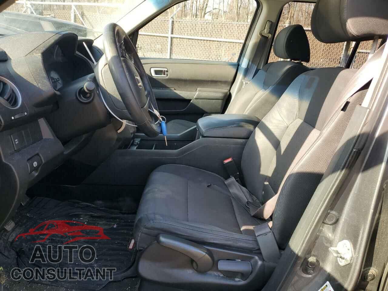 HONDA PILOT 2011 - 5FNYF4H22BB085782