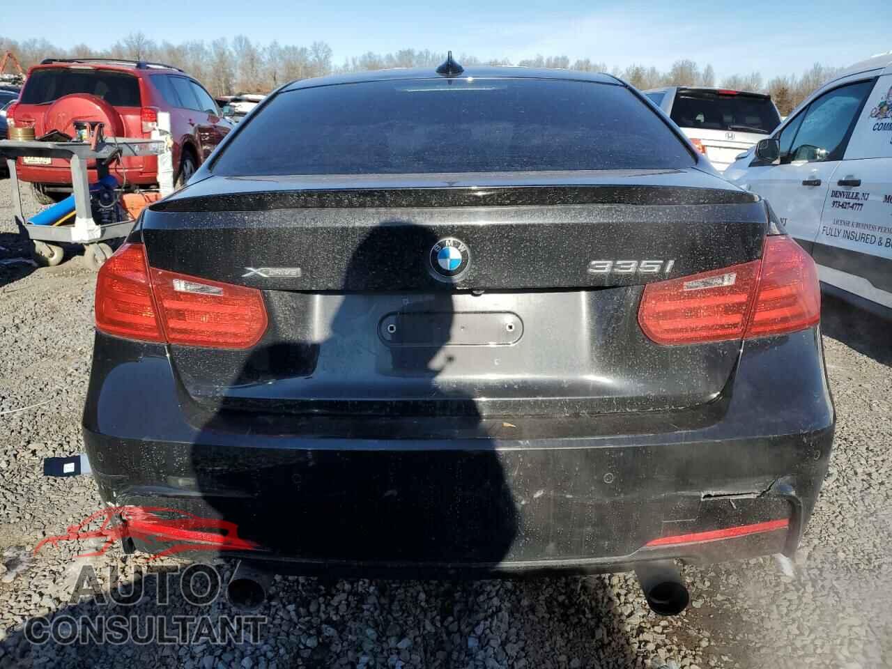 BMW 3 SERIES 2014 - WBA3B9C58EF588170