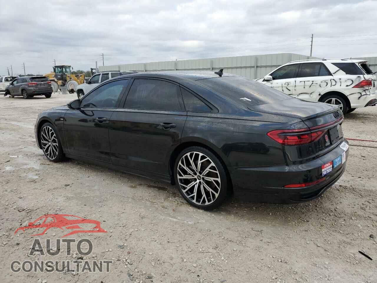 AUDI A8 2022 - WAULDAF8XNN005475