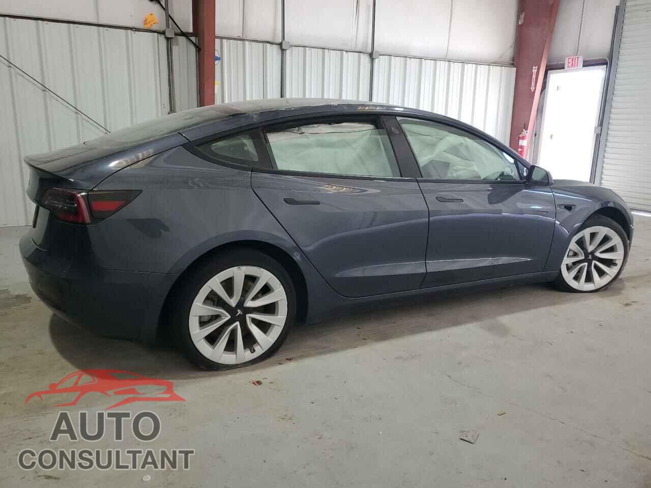 TESLA MODEL 3 2022 - 5YJ3E1EA7NF370022