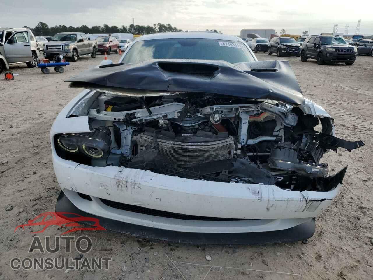 DODGE CHALLENGER 2018 - 2C3CDZC90JH143192