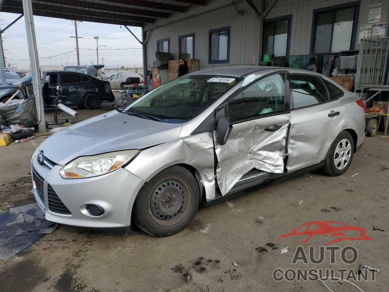 FORD FOCUS 2014 - 1FADP3E2XEL169446