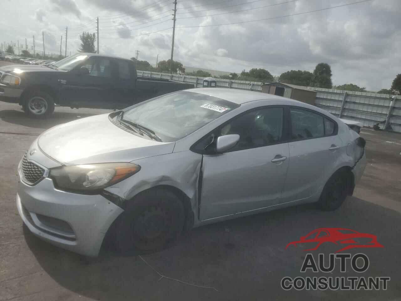KIA FORTE 2015 - KNAFK4A67F5405683