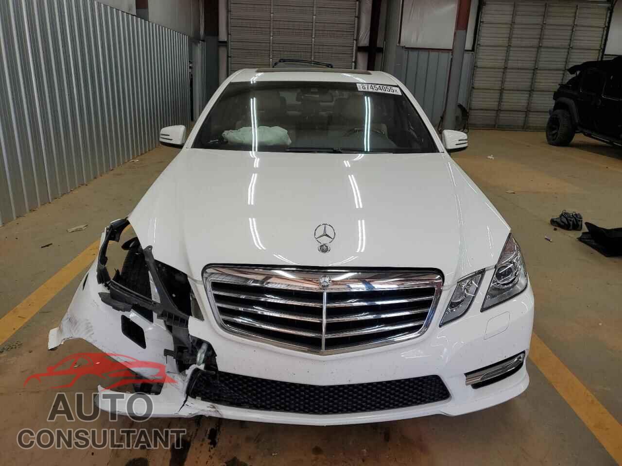 MERCEDES-BENZ E-CLASS 2013 - WDDHF5KB9DA729665