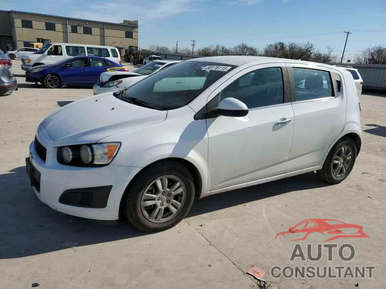 CHEVROLET SONIC 2014 - 1G1JC6SH8E4128352