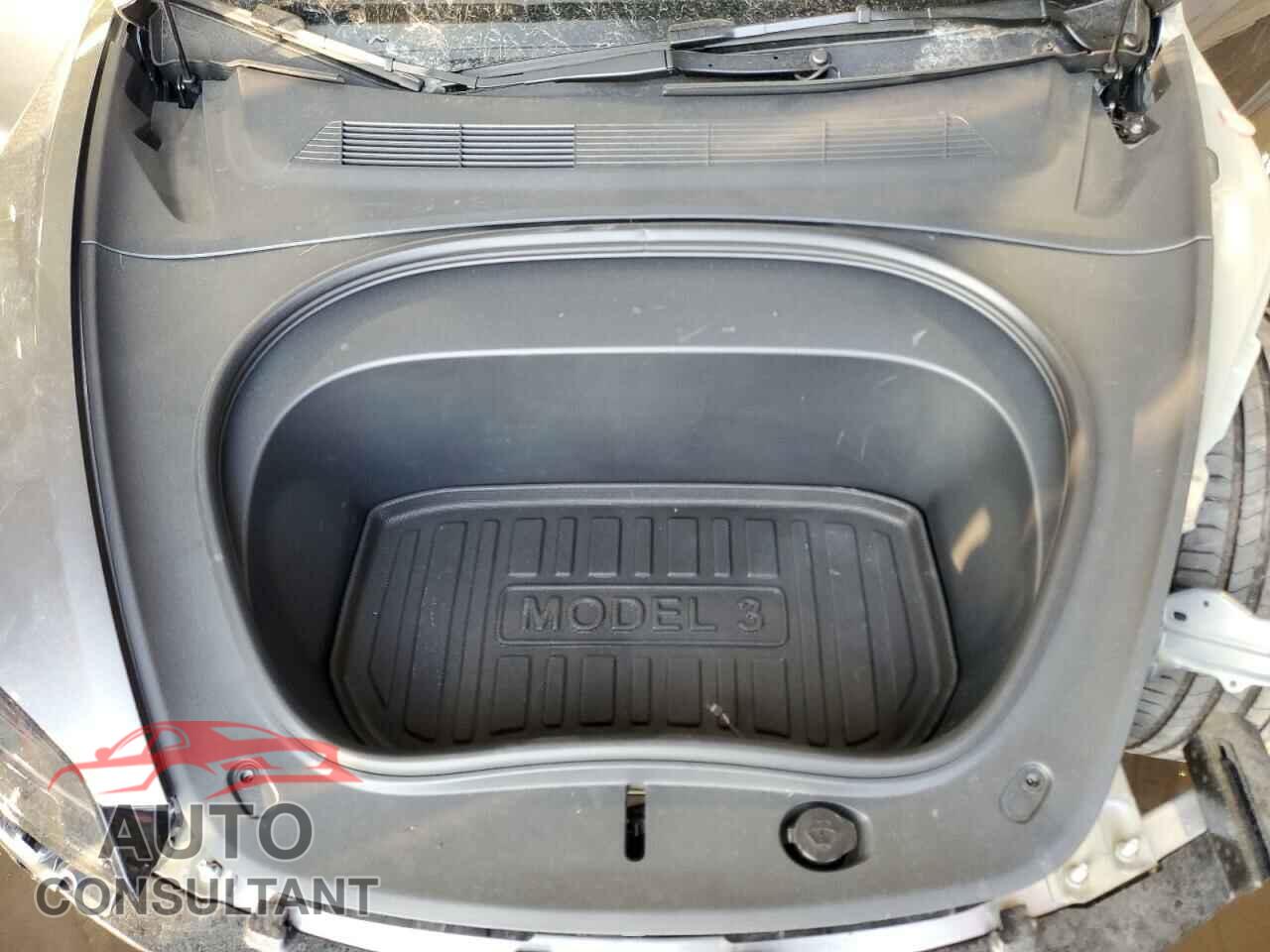 TESLA MODEL 3 2024 - 5YJ3E1ET6RF866761