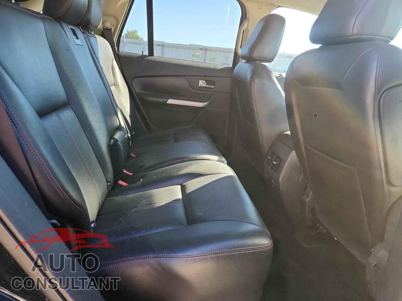 FORD EDGE 2011 - 2FMDK3JC2BBB26895
