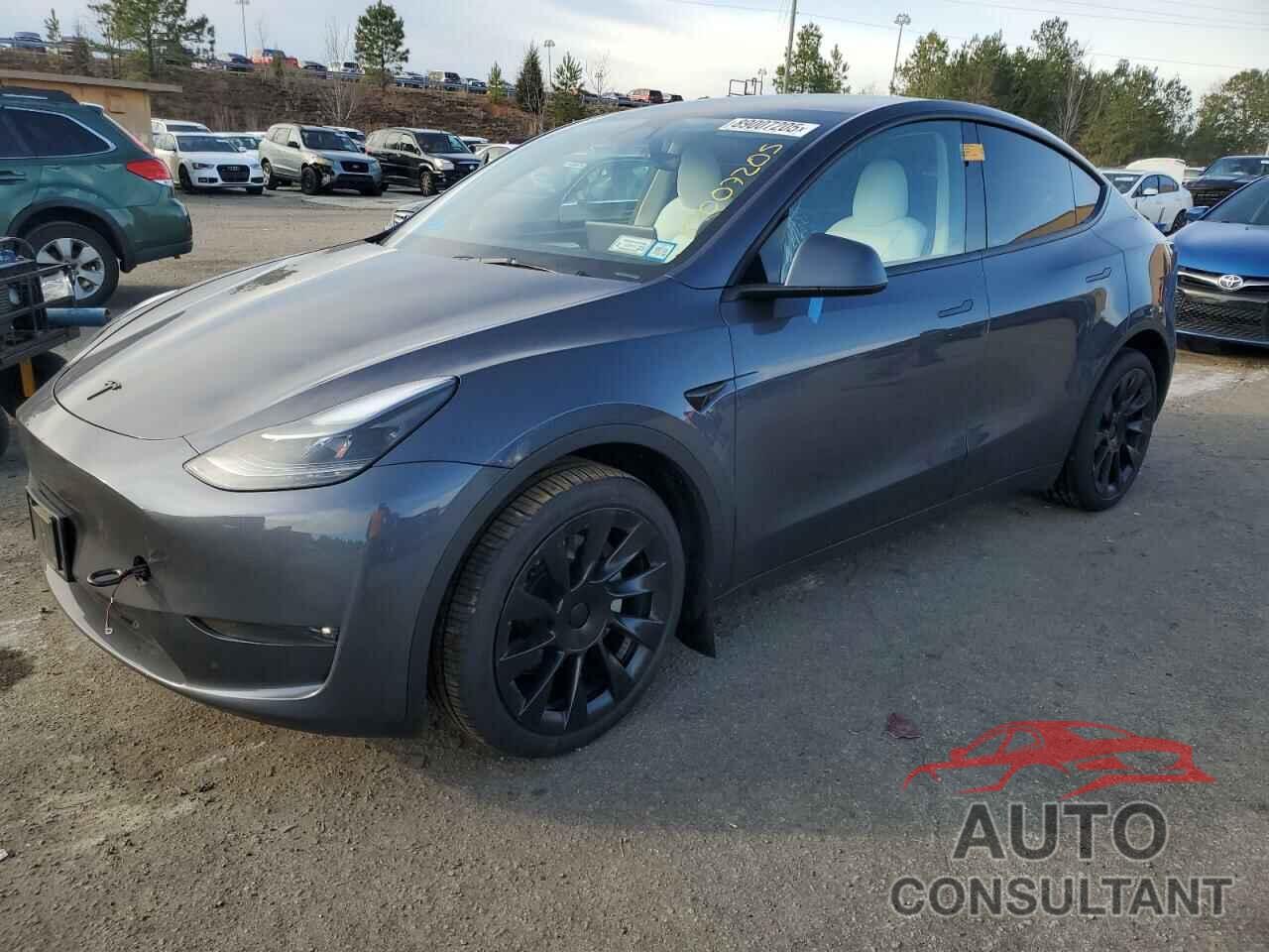 TESLA MODEL Y 2023 - 7SAYGAEE0PF663768