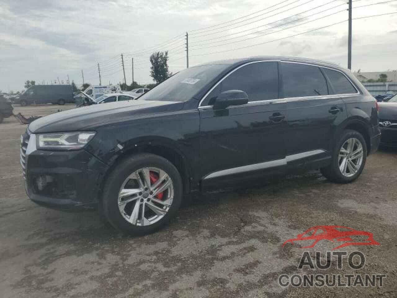 AUDI Q7 2017 - WA1LAAF79HD014921