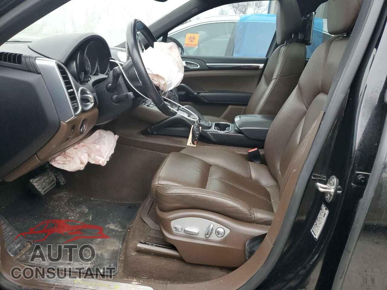 PORSCHE CAYENNE 2017 - WP1AE2A23HLA72272