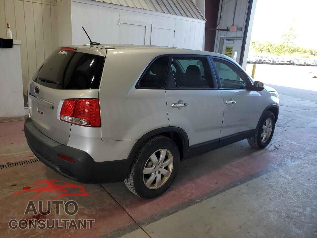 KIA SORENTO 2012 - 5XYKTCA61CG206401