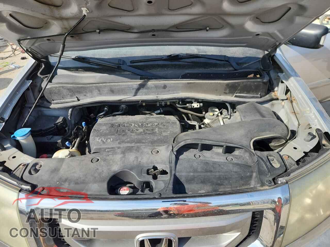 HONDA PILOT 2011 - 5FNYF4H41BB028426