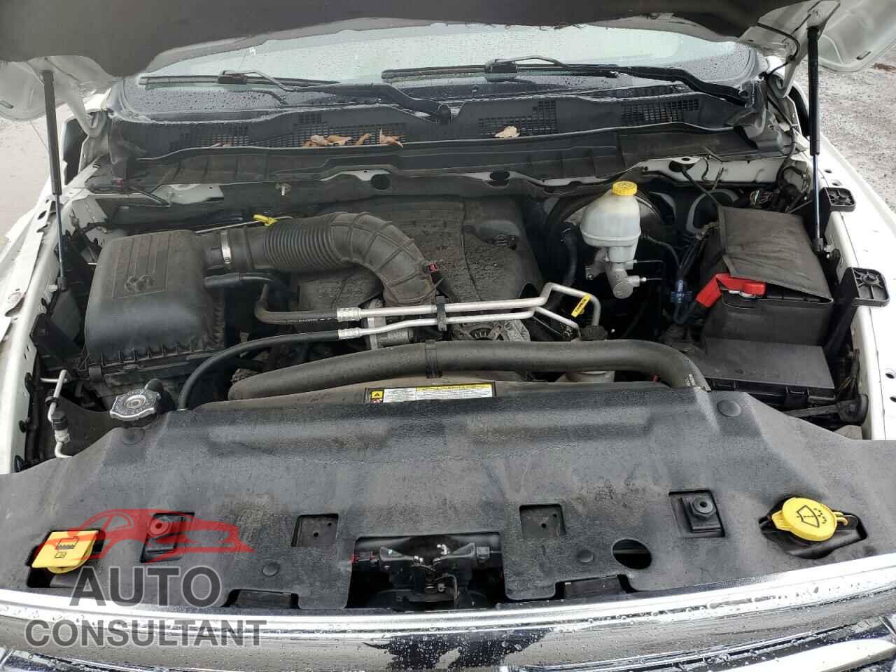 DODGE RAM 1500 2012 - 1C6RD7LT0CS187864