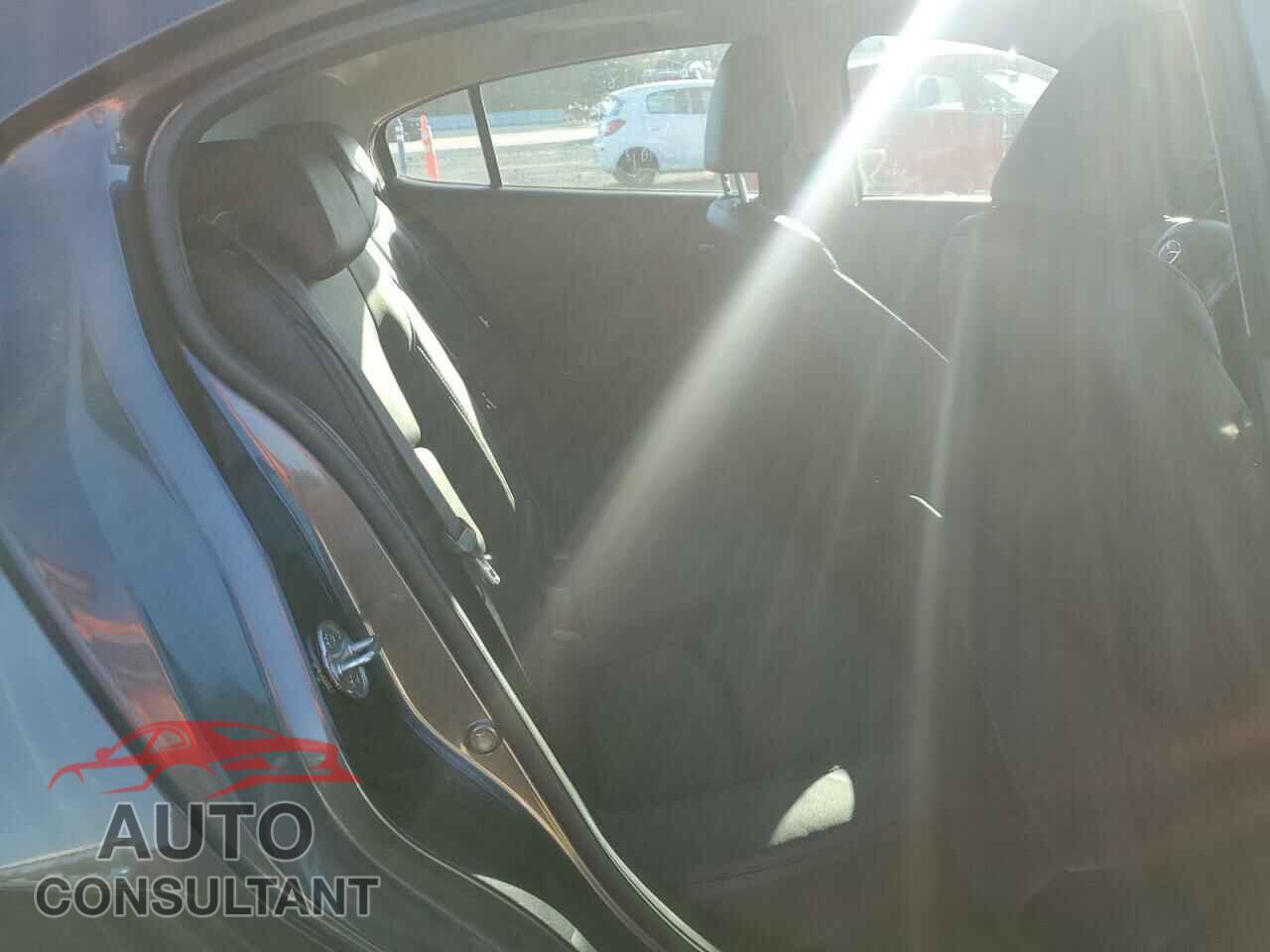 MAZDA 3 2016 - 3MZBM1N77GM298575
