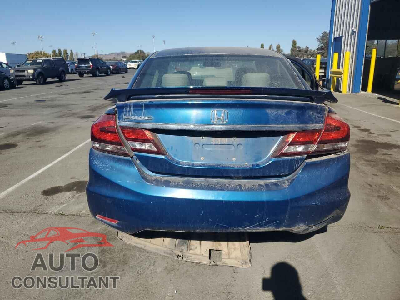 HONDA CIVIC 2013 - 2HGFB2F85DH512062