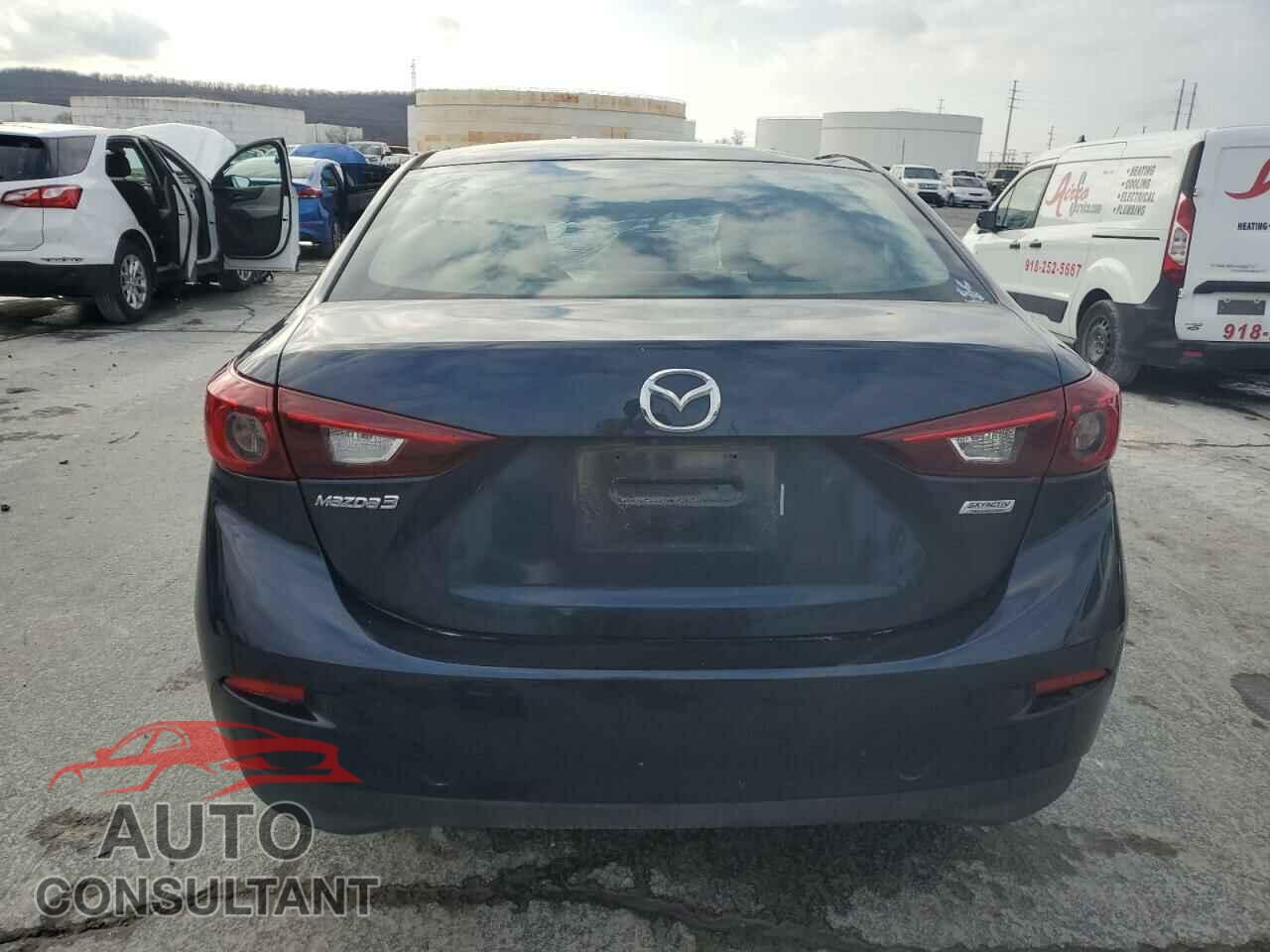 MAZDA 3 2017 - 3MZBN1U77HM107687