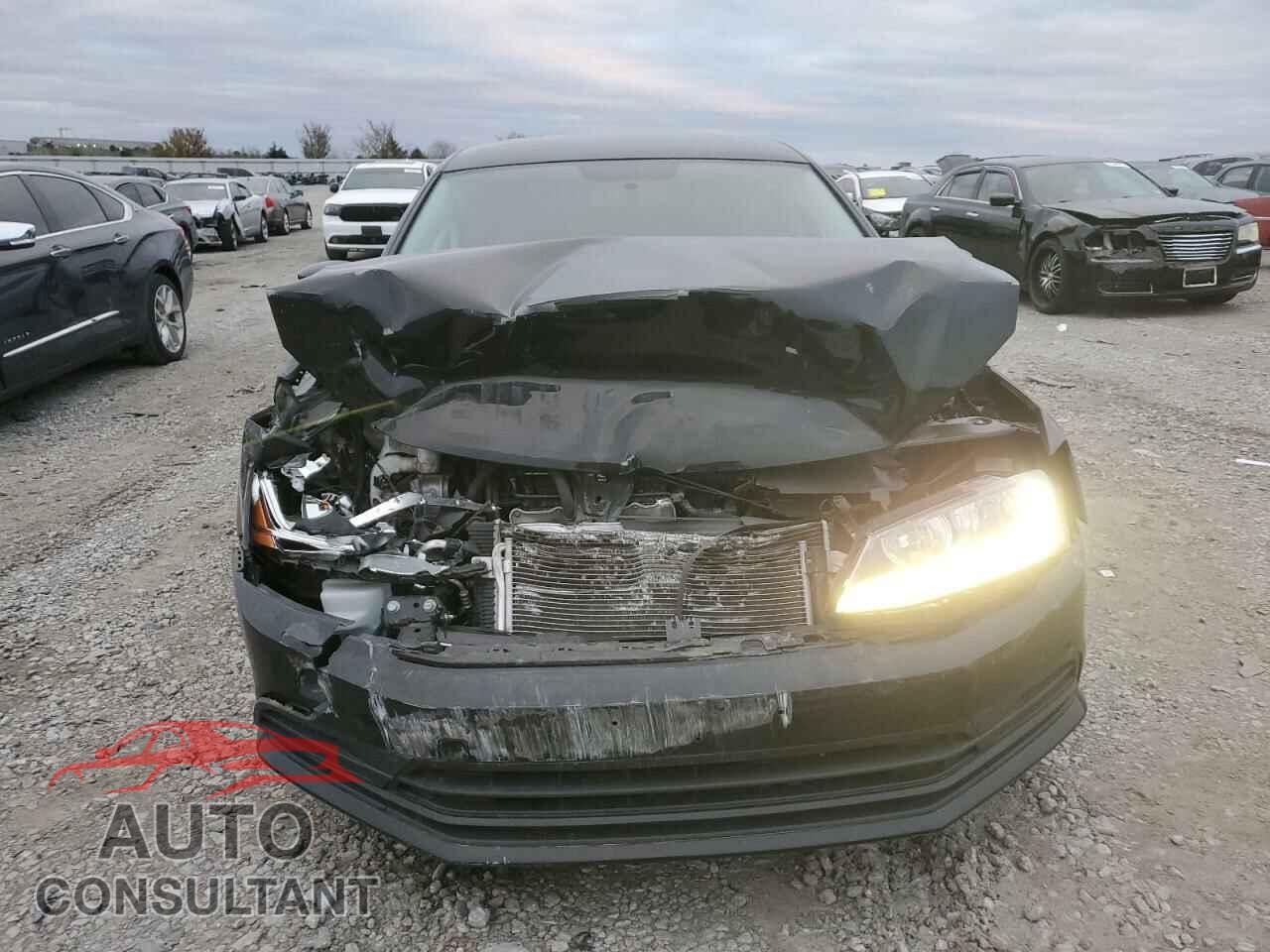 VOLKSWAGEN JETTA 2017 - 3VW2B7AJ6HM413467