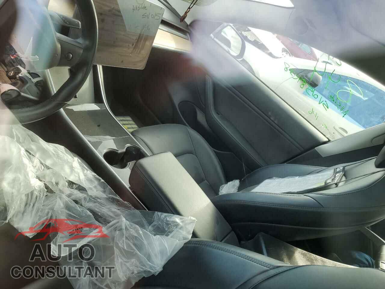 TESLA MODEL 3 2018 - 5YJ3E1EB7JF144792