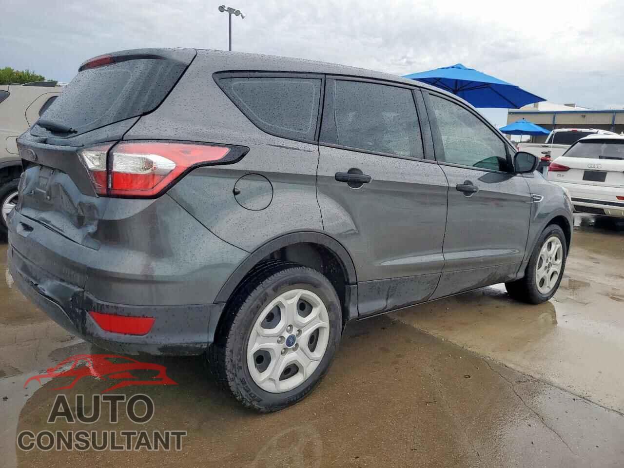 FORD ESCAPE 2017 - 1FMCU0F79HUD84253
