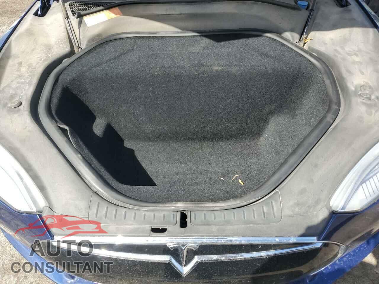 TESLA MODEL S 2015 - 5YJSA1E24FF117080