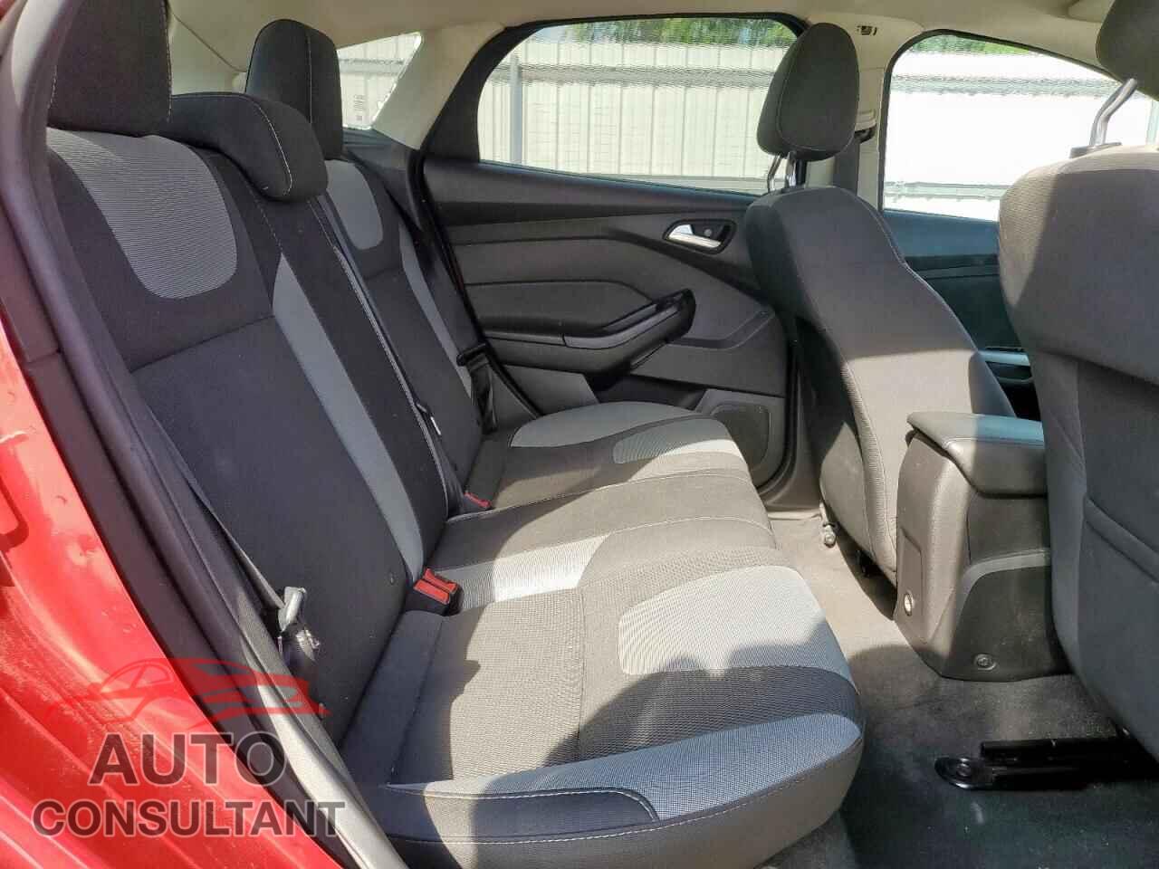 FORD FOCUS 2012 - 1FAHP3K21CL257014