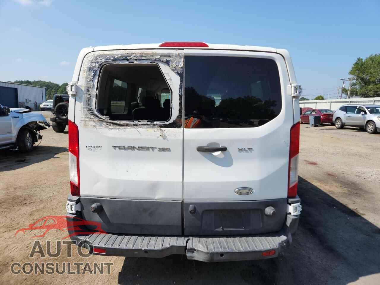 FORD TRANSIT 2015 - 1FBZX2ZM7FKA31414