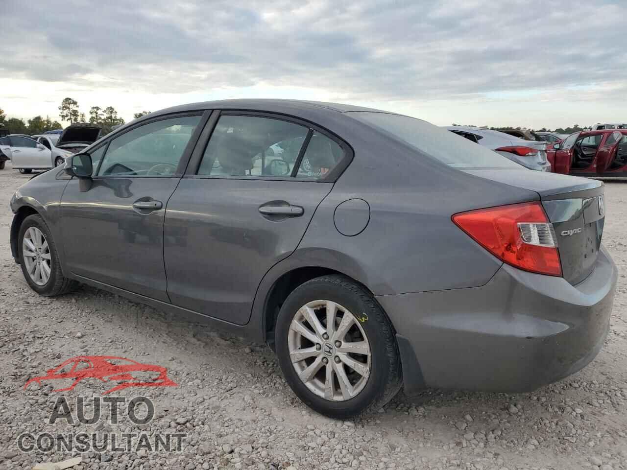 HONDA CIVIC 2012 - 2HGFB2F98CH557181