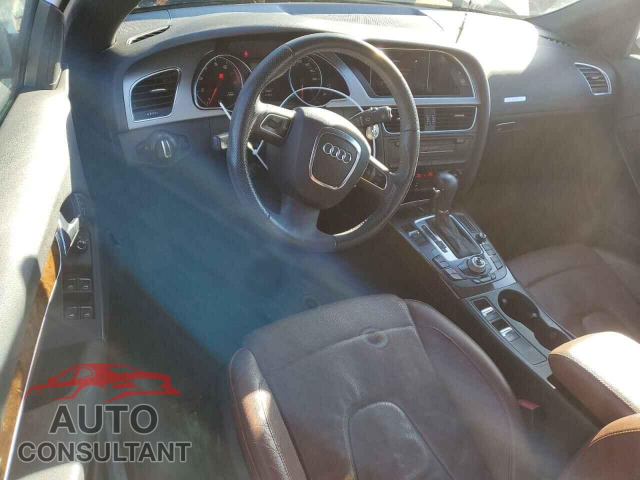 AUDI A5 2010 - WAULFAFH3AN008917