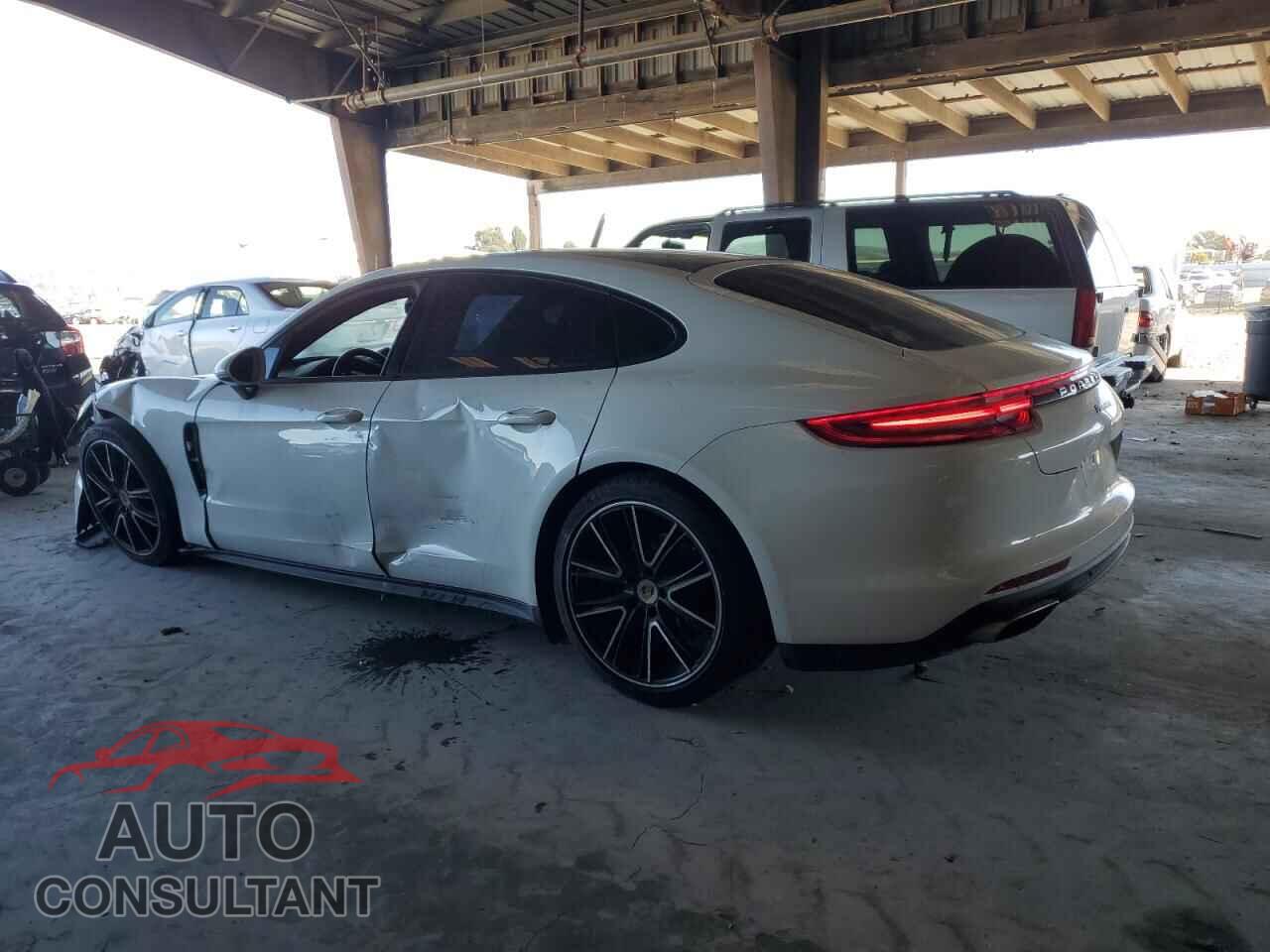 PORSCHE PANAMERA 2018 - WP0AA2A71JL111147