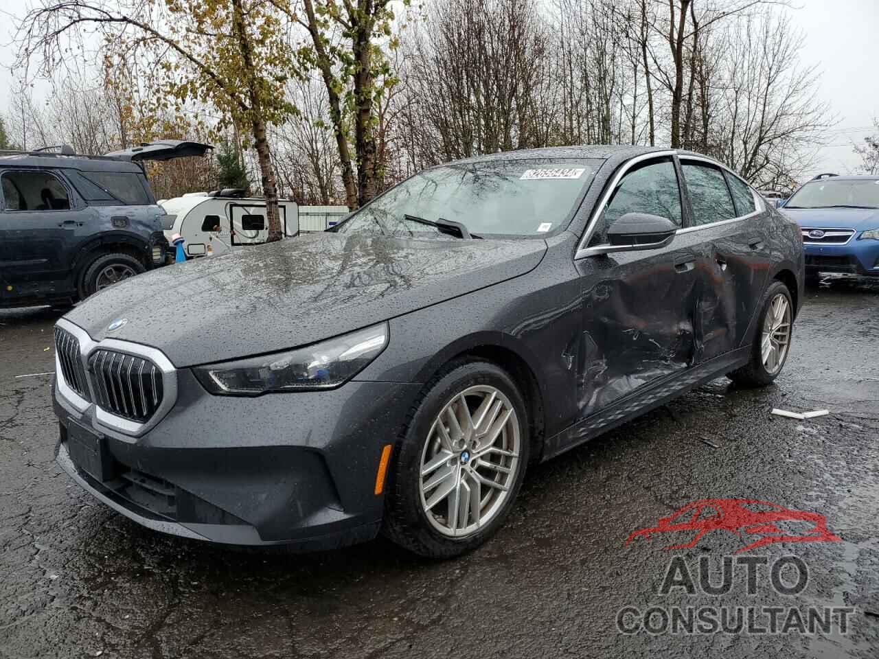 BMW 5 SERIES 2024 - WBA53FJ09RCS37870