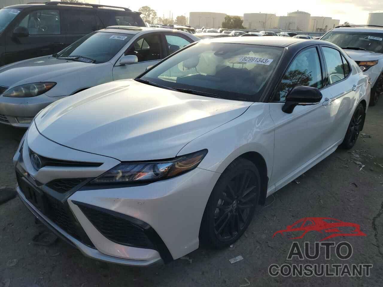 TOYOTA CAMRY 2024 - 4T1K31AK0RU064630