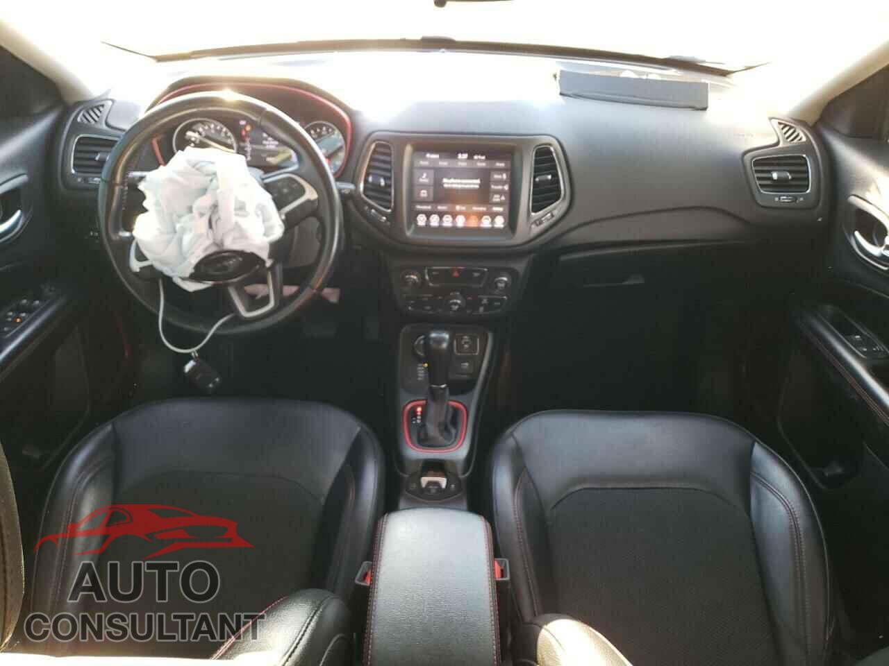 JEEP COMPASS 2020 - 3C4NJDDB5LT227004