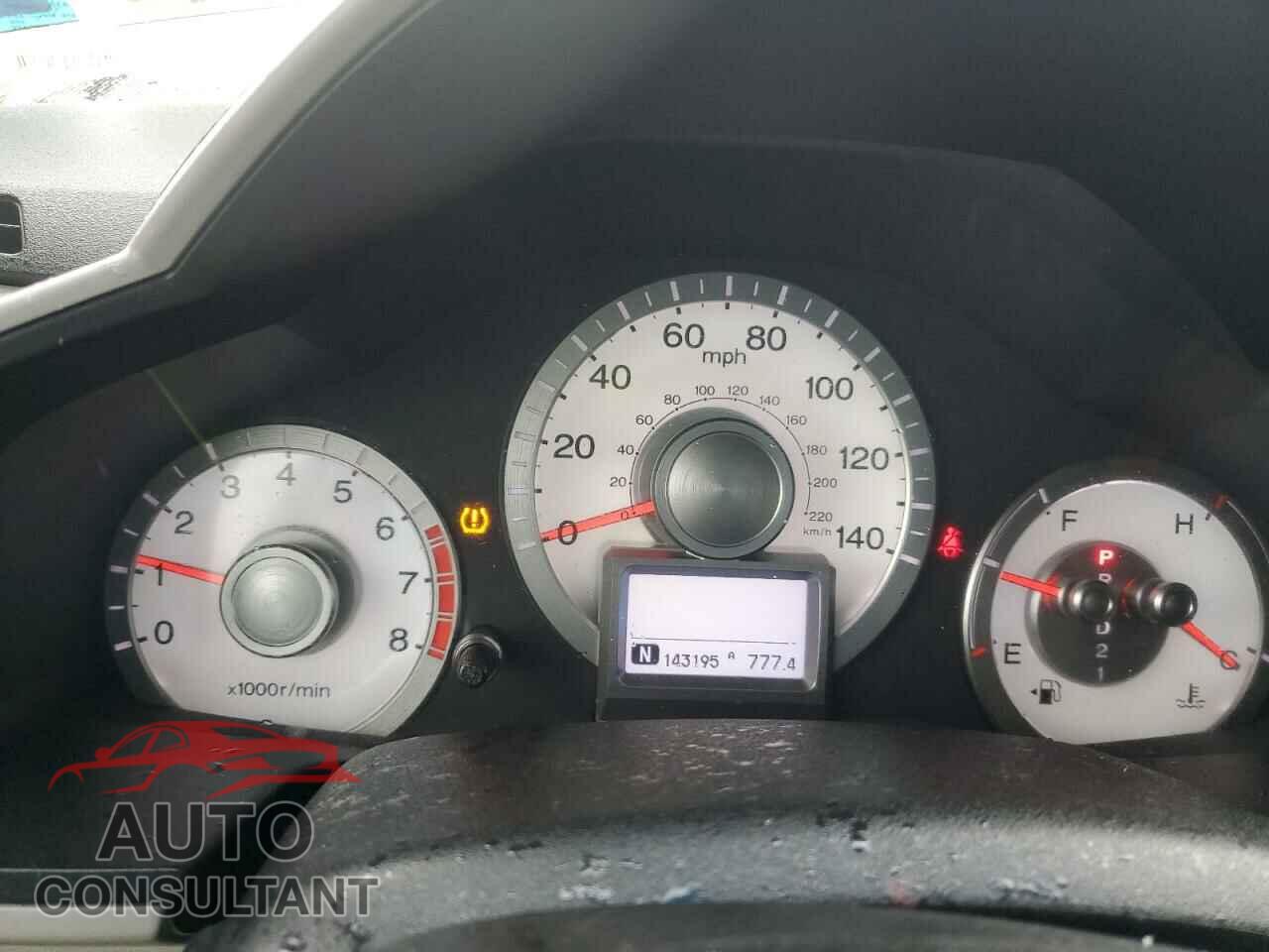 HONDA PILOT 2011 - 5FNYF4H93BB083892