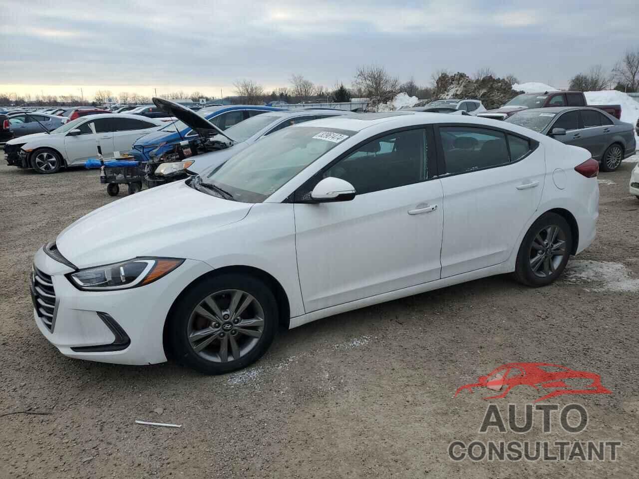 HYUNDAI ELANTRA 2018 - KMHD84LF9JU468624