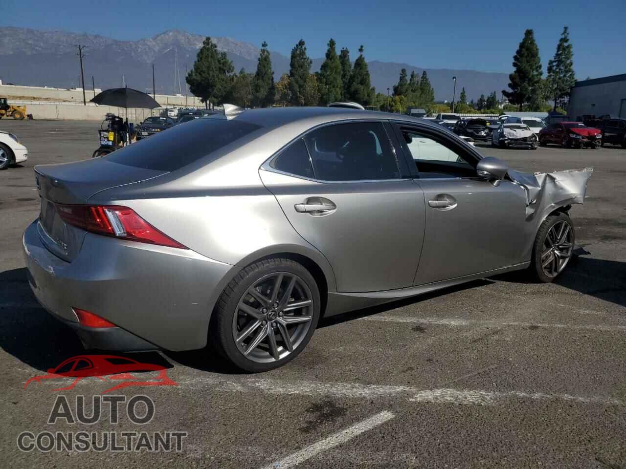 LEXUS IS 2016 - JTHBA1D26G5011877